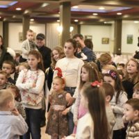 Najmlađi članovi FIS-ove obitelji dobili novogodišnje paketiće